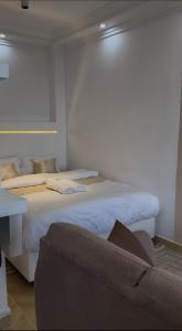 Pamoja Stays - Modern Studio Near AirPort & SGR