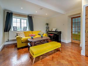 1 Bed in Abergele 95565