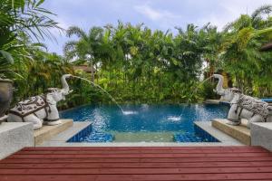 Villa Raas 3BR Private PoolNaiharn beach