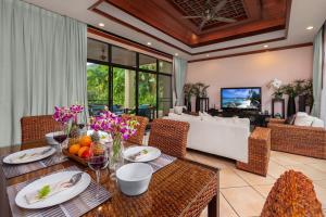 Villa Raas 3BR Private PoolNaiharn beach