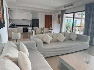 Avenue Villa - private pool near Bangtao beach