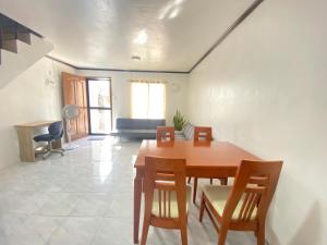 Two-Storey House for Big Groups