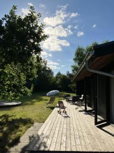 House In The Woods Near Beach With Peaceful Vibes