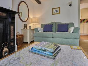 2 Bed in Little Clifton SZ323