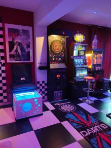 LE QUART DHEURE AMERICAIN