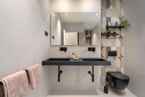 Design Villa Diagonal - Tranquil sea view escape