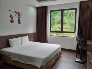 LAKESIDE DAILAI HOTEL