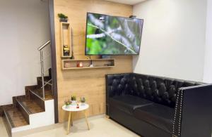 Sixth House Suite