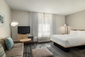 Queen Studio with Sofa Bed room in TownePlace Suites Detroit Dearborn