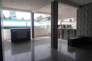 Aaruthran Apartment Services