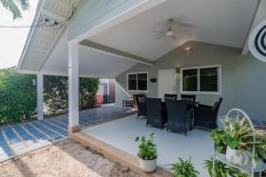 Flora 2 Bedroom HouseNear Naiharn - Rawai Beach