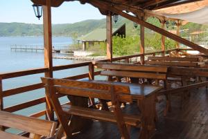 Pension La Ponton