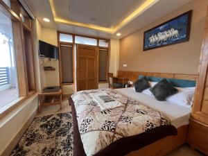 Naini Woods Villa