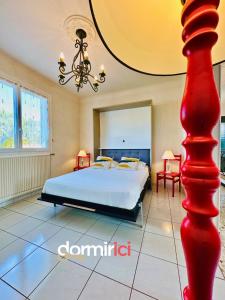 Appartements SOLEIL LEVANT - Terrasse, clim, jardin & BBQ : photos des chambres