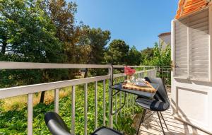 Lovely Apartment In Pakostane 