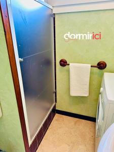 Appartements SOLEIL LEVANT - Terrasse, clim, jardin & BBQ : photos des chambres