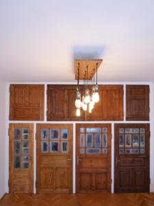 3 Bedrooms spacious apartment near castle in CITY CENTER