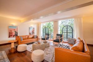 Riverside Park Lush Oasis 2 Bed and Home Office by YourHost, Nairobi