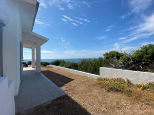 Independent villa on the beach img23