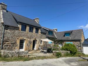 Maisons de vacances Belle maison au calme - acces GR34 : photos des chambres