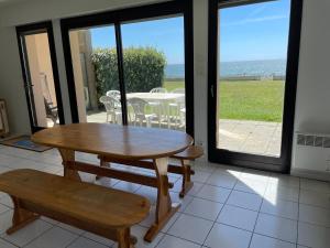 appartement pied dans l'eau Bonne source