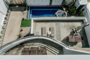 Skyfall Private Pool Villa In Rawai