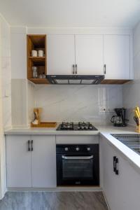 Sunset Skyline Alba by YourHost1 bedroom Nairobi