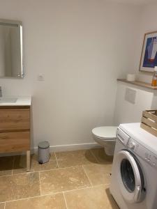 Villas Maison moderne plain-pied 3 chambres jardin preau : photos des chambres