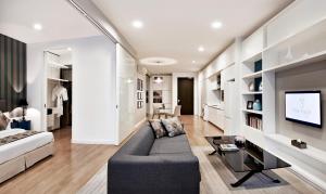 THE FACE Suites Hotel