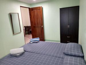 Ocean View Apartment-Near Blood Compact Shrine