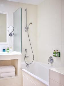 Hotels Le Pigonnet - Esprit de France : photos des chambres