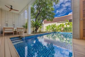 Villa Aura 3BR Private Pool Near Naiharn Beach by TropicLook