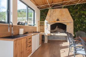 Holiday house Kristina with heated Pool, 10pax