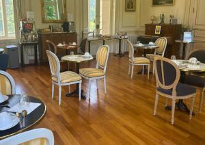 B&B / Chambres d'hotes Chateau de Saint-Bohaire : photos des chambres