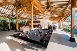 Villa Korai brand new - Spacious 4bdrs villa - Balangan Beach