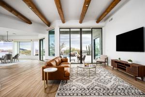 Mountain views swimming a private escape at Sonoran Serenity