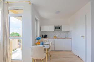 Green Avenue Apartments A