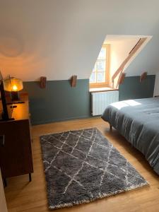 Charmante petite maison avec baignoire Balneo et video projecteur