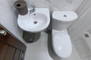 Jmorino Pension House Palawan City Center