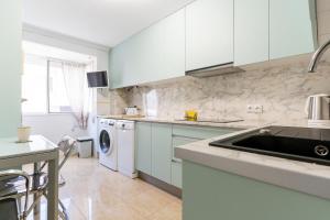 rentafive - Centro - Playa - Aa