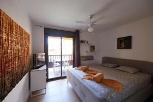 Sun, relax, 1ch, heated pool access