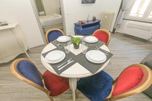 DClass apartments Genova Acquario Chocolate