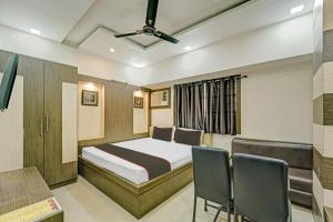 Collection O The Elegance Inn