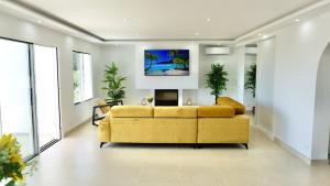 Luxury Villa - Pool - Sea Views - El Chaparral