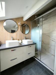 Appartements Apartement Duplex proche Paris CDG Stade de France Parc Expo Villepinte : photos des chambres