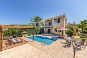 Villa Agathi - Ubytování bez kategorie ve městě Argaka