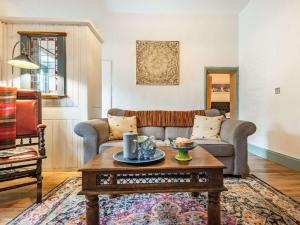 2 Bed in Bethesda 86740