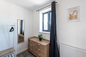 Stylish Home Near Manchester