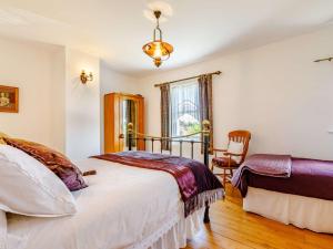 2 Bed in Sway NFL43