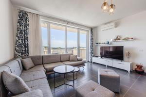 Family Apartment with Resort Access Talea Coast